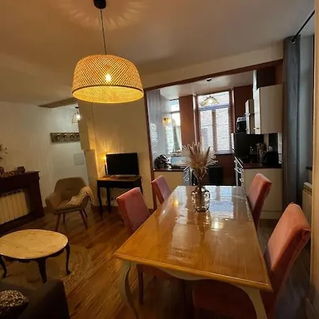 Apartment Le Bonbon De La Croix D'or Chambery