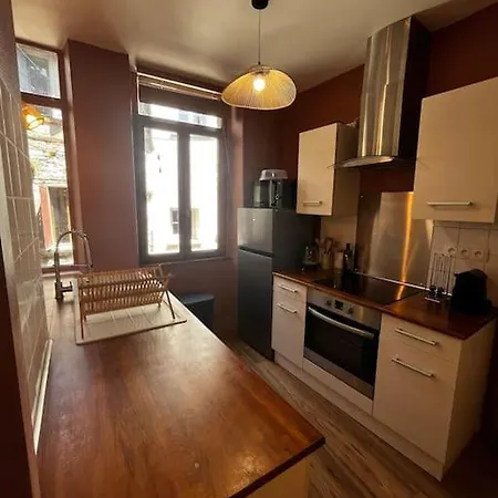 Le Bonbon De La Croix D'or Apartment *